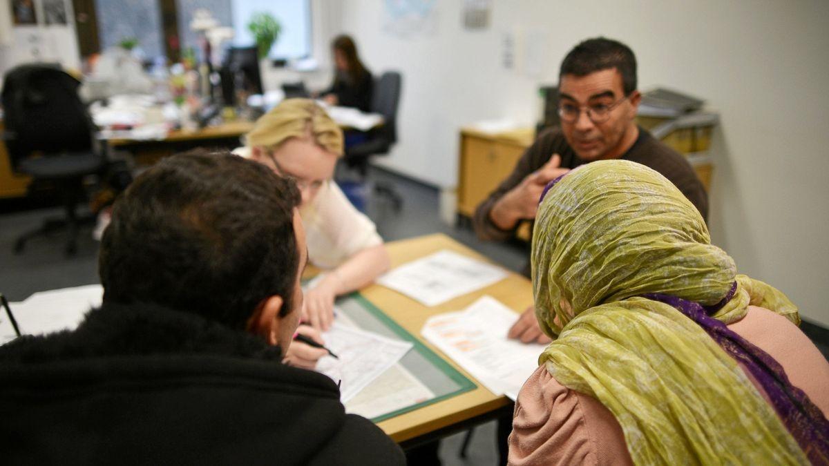 Afghan Birth Certificate Translations: Certified Translation Options for Immigration and Legal Applications