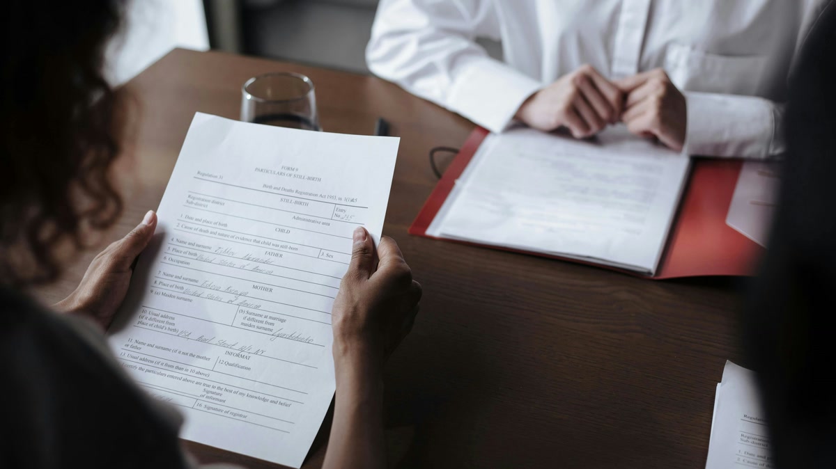 NSW BDM Proof of Identity With a Foreign Birth Certificate: What Counts and What Stalls